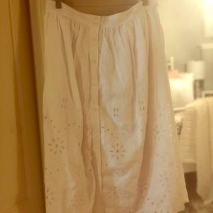 Rachel Parcell White Skirt!